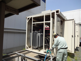 変電設備所の改造工事2